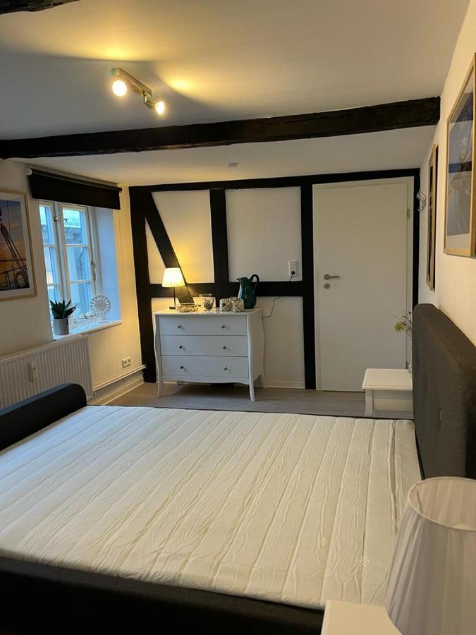 Zeppelin Koje Apartment Flensburg Luaran gambar